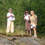 Suvun vanhimmat skoolaa Karhupäänkalliolla